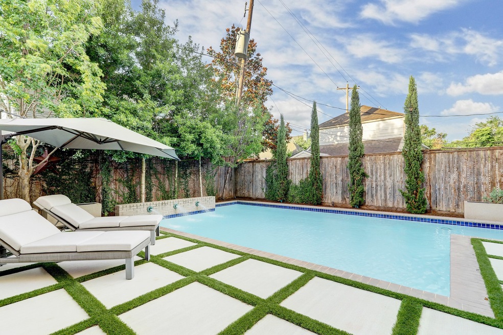 1748 Kipling St, Houston, TX 77098 - photo 1