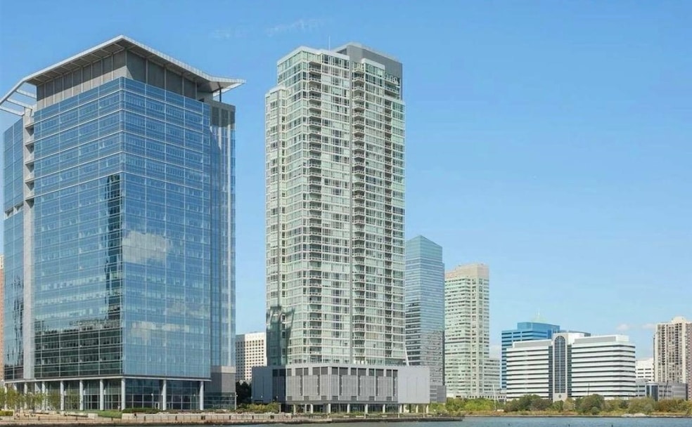 Crystal Point unit 703, Jersey City, NJ 07302 - photo 1