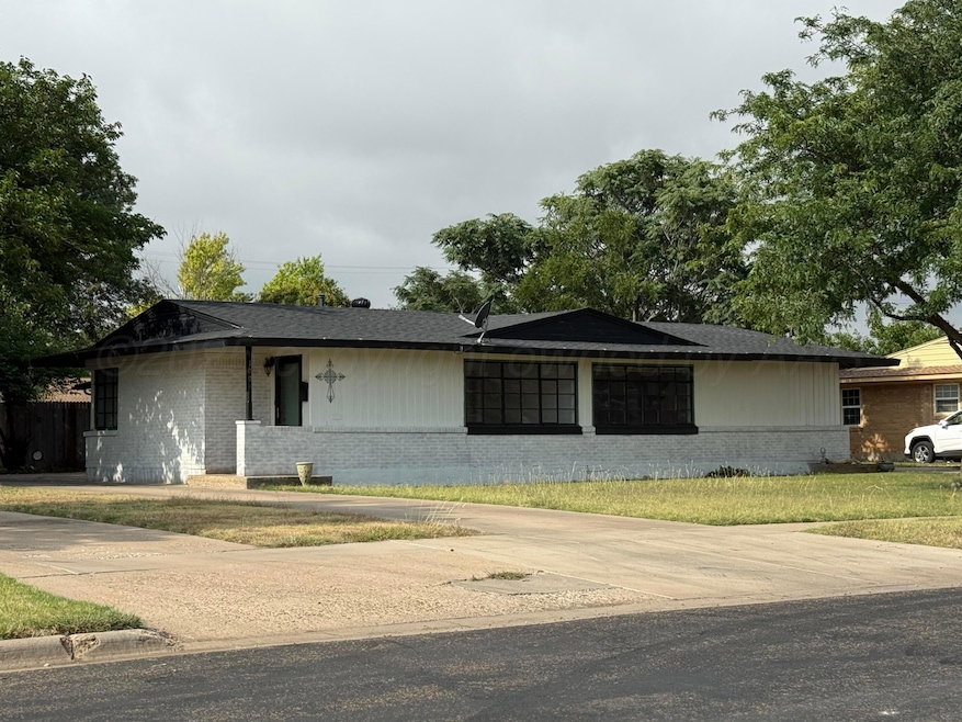 For Sale $185,000 • Co-Listing Agent