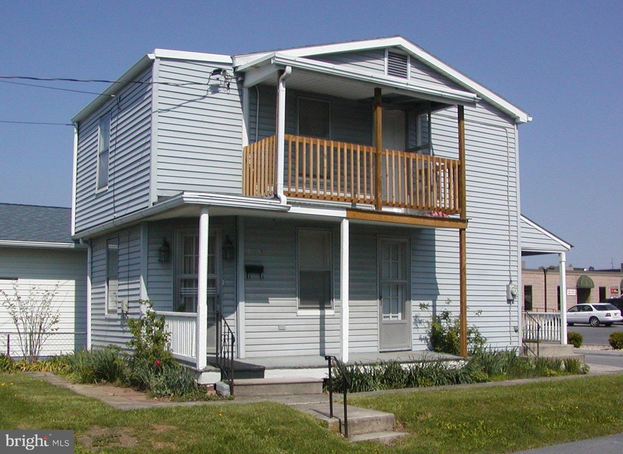 373 E Mckinley St unit 1/2, Chambersburg, PA 17201 - photo 1