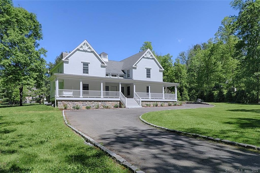 Peaceful Weston colonial with key less entry, wrap