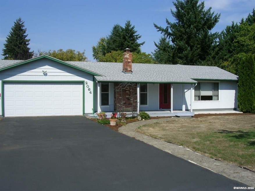 2064 SE Laura Ln, Dallas, OR 97338 - photo 1