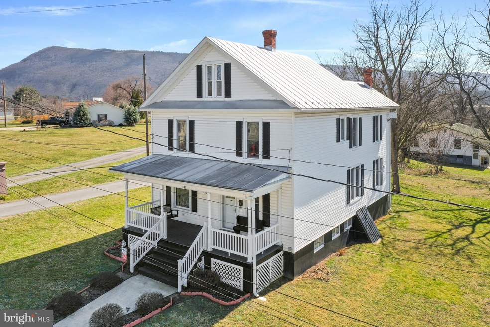 388 Zea St, Strasburg, VA 22657 - photo 1