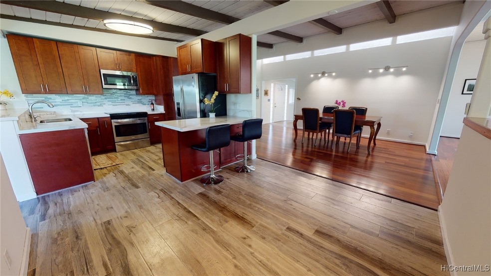 Sold $1,200,000 • Co-Listing Agent