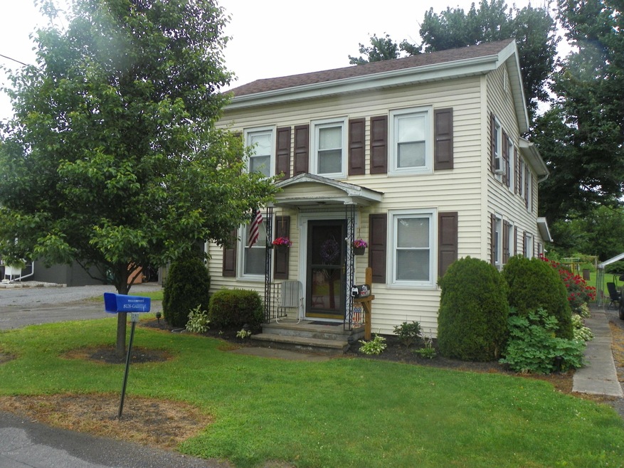 407 Pepper St, Muncy, PA 17756 - photo 1