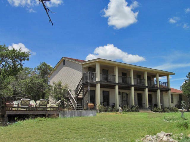 696 Wallendorf Bohnert Rd, Fredericksburg, TX 78624 - photo 1