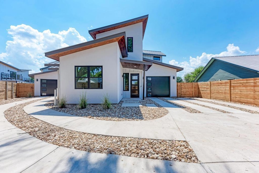 For Rent $6,400/month