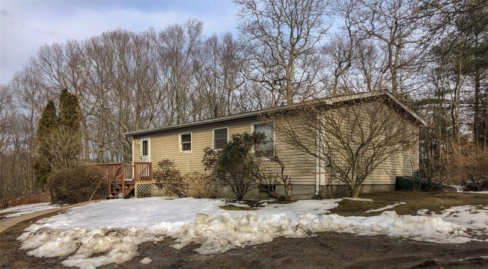 18 Niantic Hwy, Charlestown, RI 02813 - photo 1