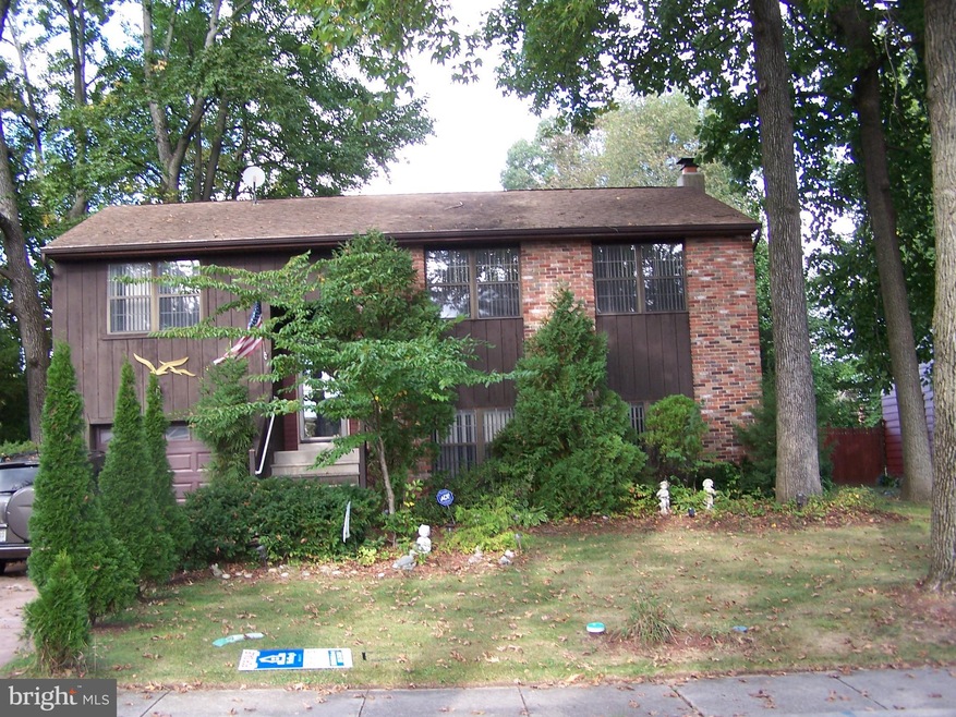 599 Sunset Ave, Maple Shade, NJ 08052 - photo 1