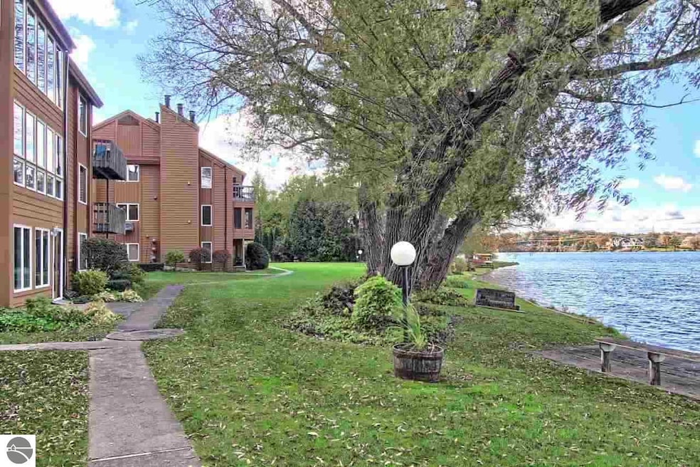 Waterfront Condo on Boardman Lake