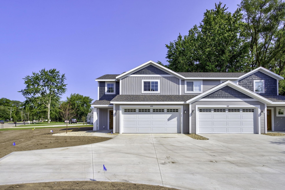 2-web-or-mls-433-felch-st