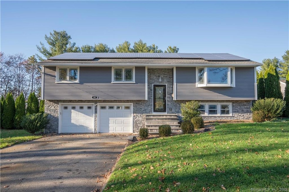 40 Montclair Dr, Manchester, CT 06042 - photo 1