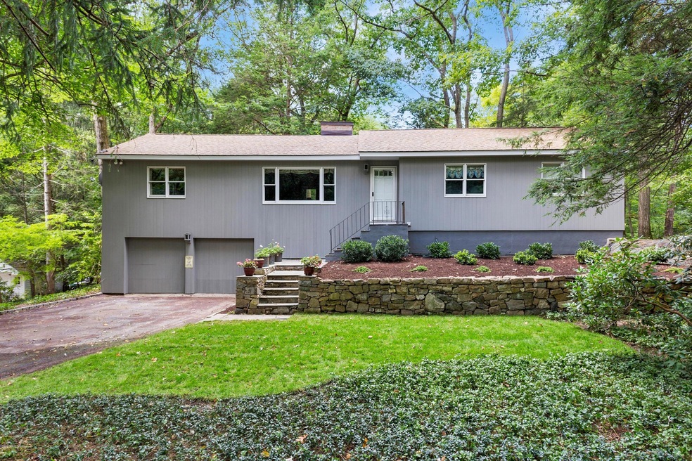 16 Deep Gorge Rd, Greenwich, CT 06831 - photo 1