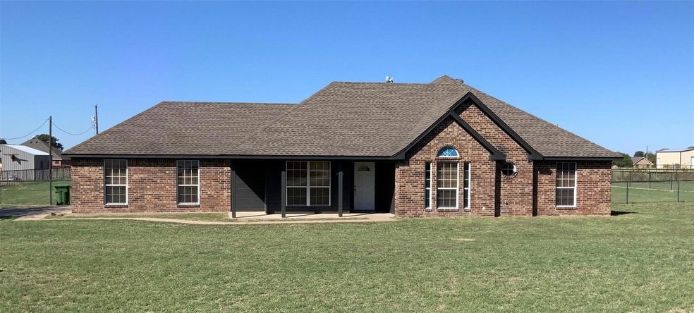 626 Olive Branch Rd, Brock, TX 76087 - photo 1