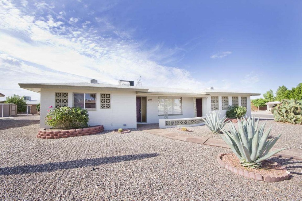 5809 E Des Moines St, Mesa, AZ 85205 - photo 1