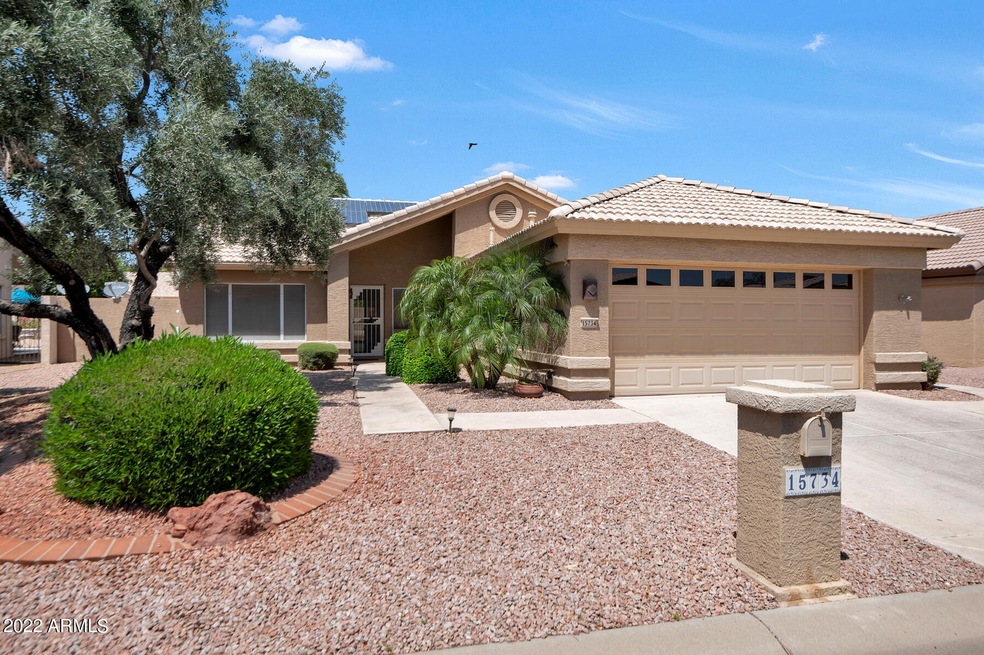 15734 W Piccadilly Rd, Goodyear, AZ 85395 - photo 1