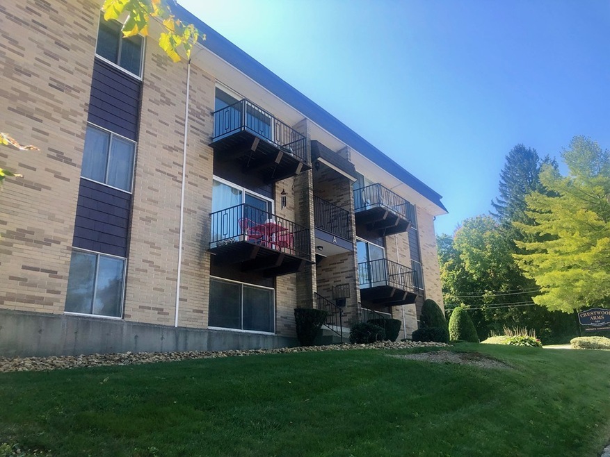 121 Bailey St unit A4, Worcester, MA 01602 - photo 1