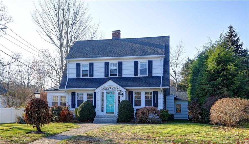 Charming Colonial on sought after street!