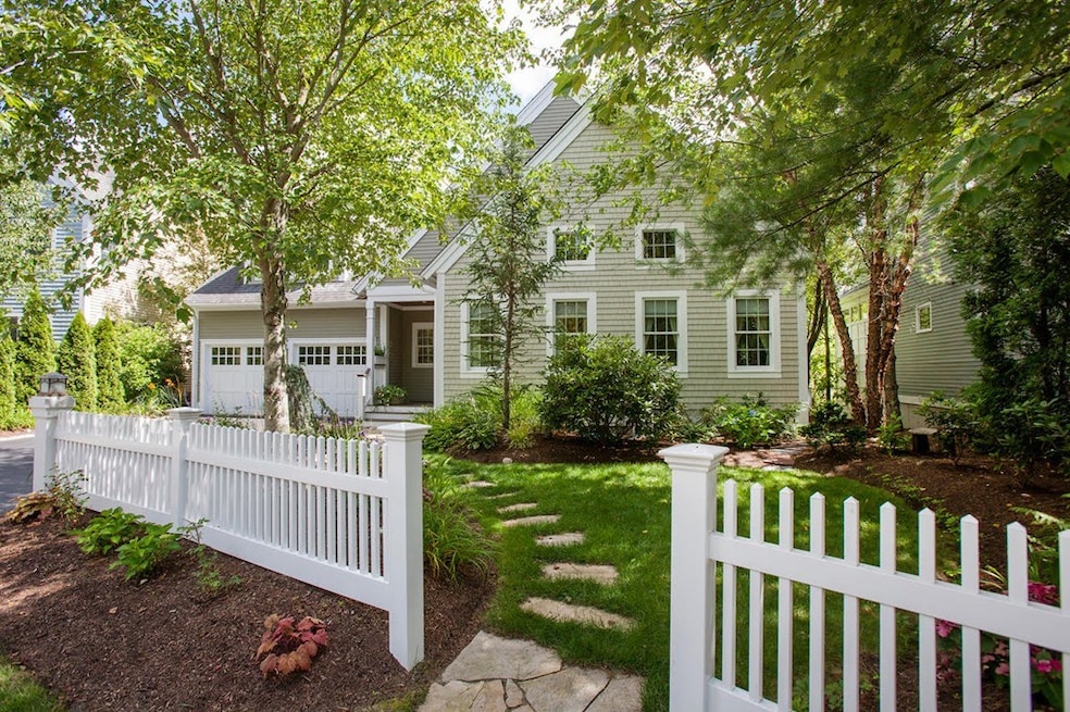 9 Hawks Perch, Plymouth, MA 02360 - photo 1