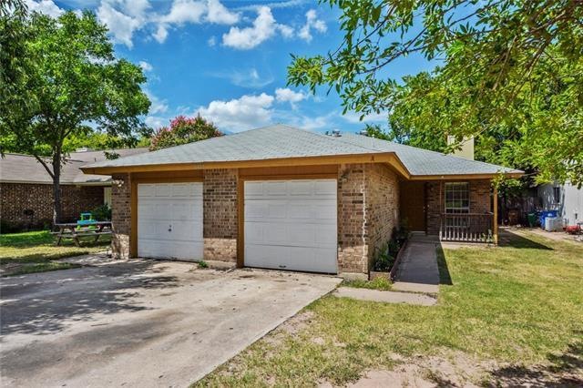 Unit B is on the right side of the property with l