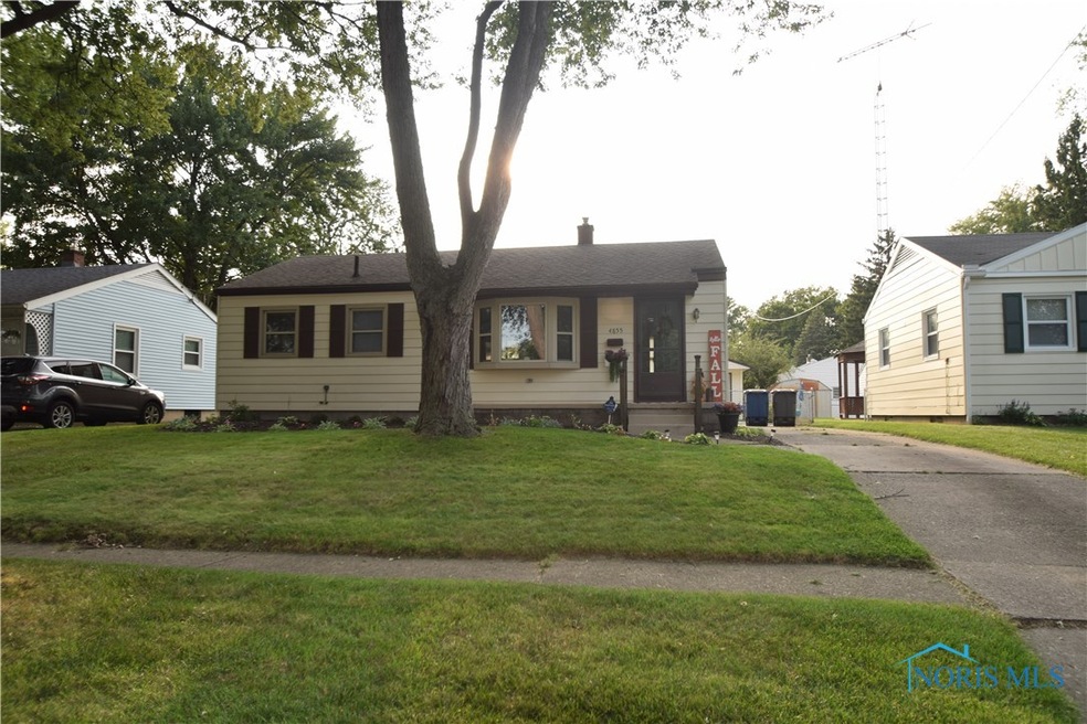 4855 Brott Rd, Toledo, OH 43613 - photo 1