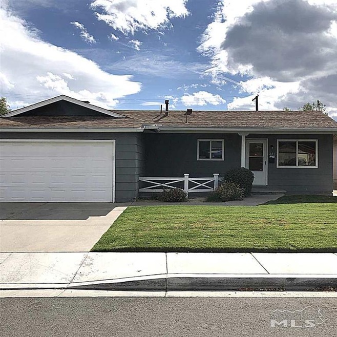 281 Devere Way, Sparks, NV 89431 - photo 1