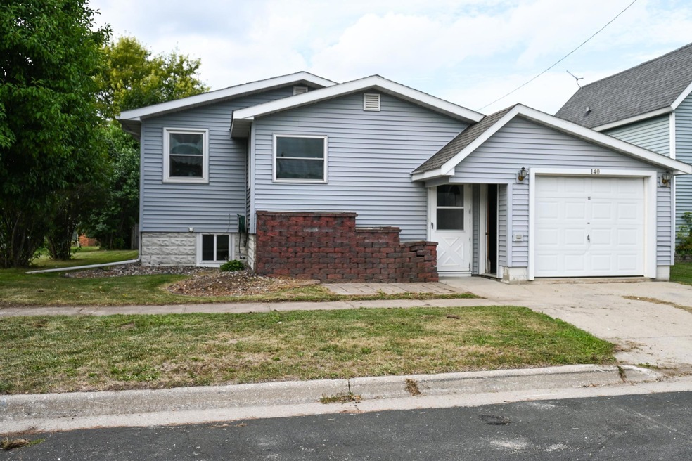 140 2nd St NE, Harmony, MN 55939 - photo 1