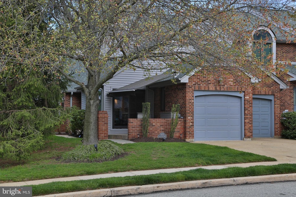 9307 Eagleview Dr, Lafayette Hill, PA 19444 - photo 1