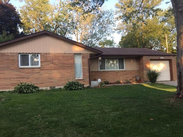 3886 Gilroy Rd, Columbus, OH 43227 - photo 1