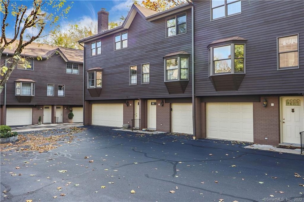 136 Newtown Ave unit 2, Norwalk, CT 06851 - photo 1