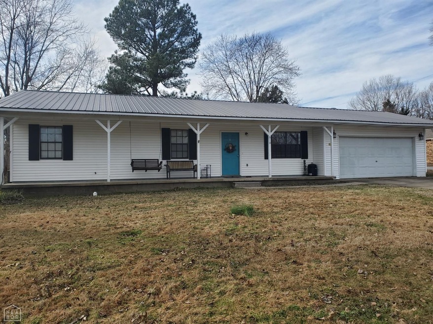 610 Kevin St, Paragould, AR 72450 - photo 1