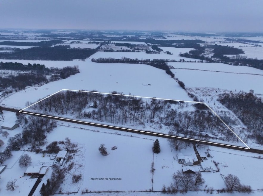 6644 W State Rd 81, Beloit, WI 53511 - photo 1