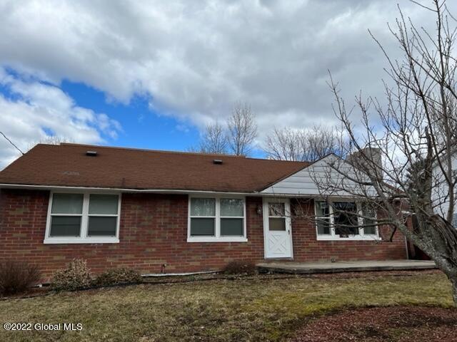 180 S Kingsboro Ave, Gloversville, NY 12078 - photo 1
