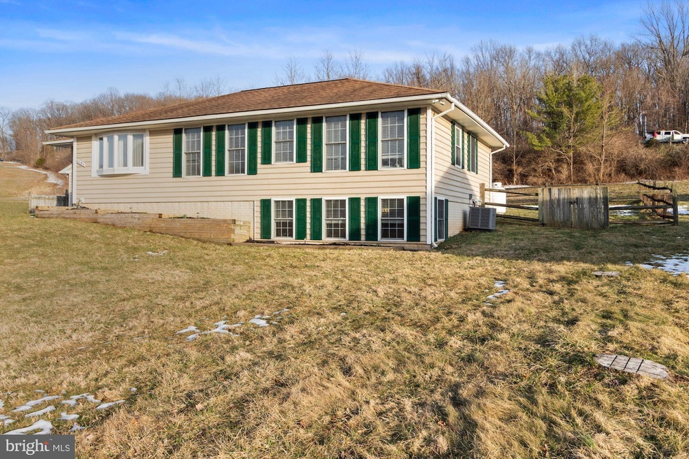 1151 Martin Dr, Westminster, MD 21157 - photo 1