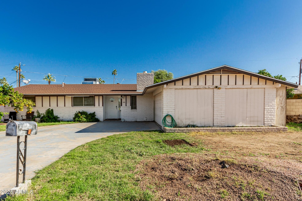 3836 W Royal Palm Rd, Phoenix, AZ 85051 - photo 1