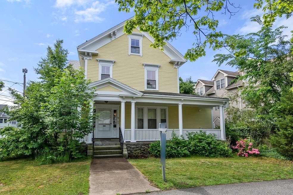 32 Lake St unit 2, Arlington, MA 02474 - photo 1