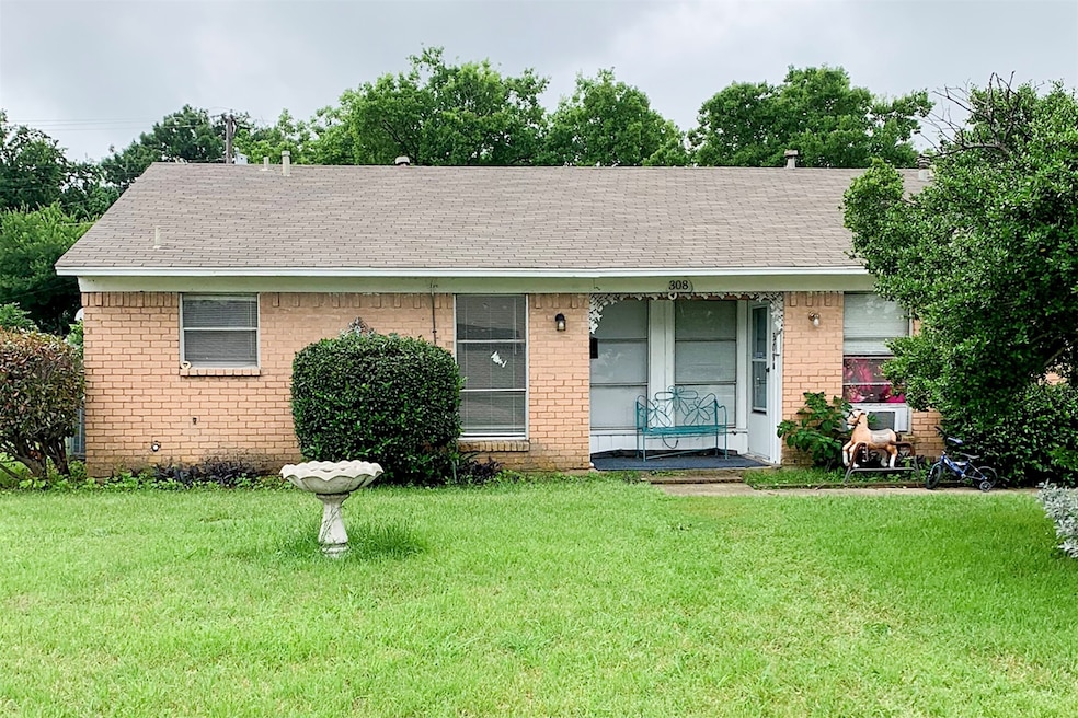 For Rent $1,395/month