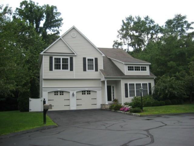 12 New Canaan Way, Norwalk, CT 06850 - photo 1