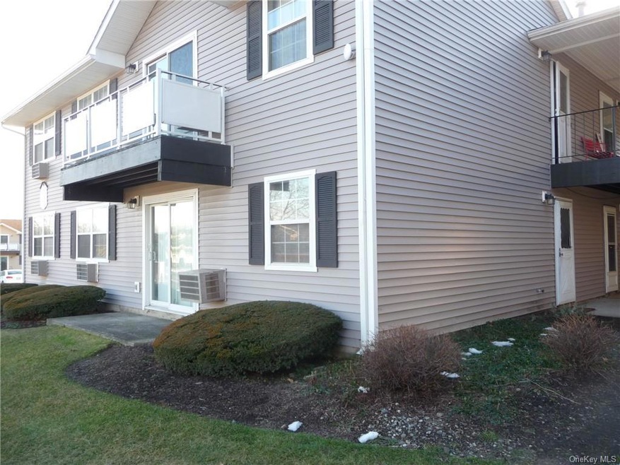 100 Hillside Dr unit A6, Middletown, NY 10941 - photo 1