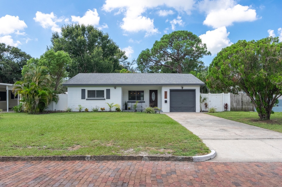 For Sale $450,000 • Co-Listing Agent