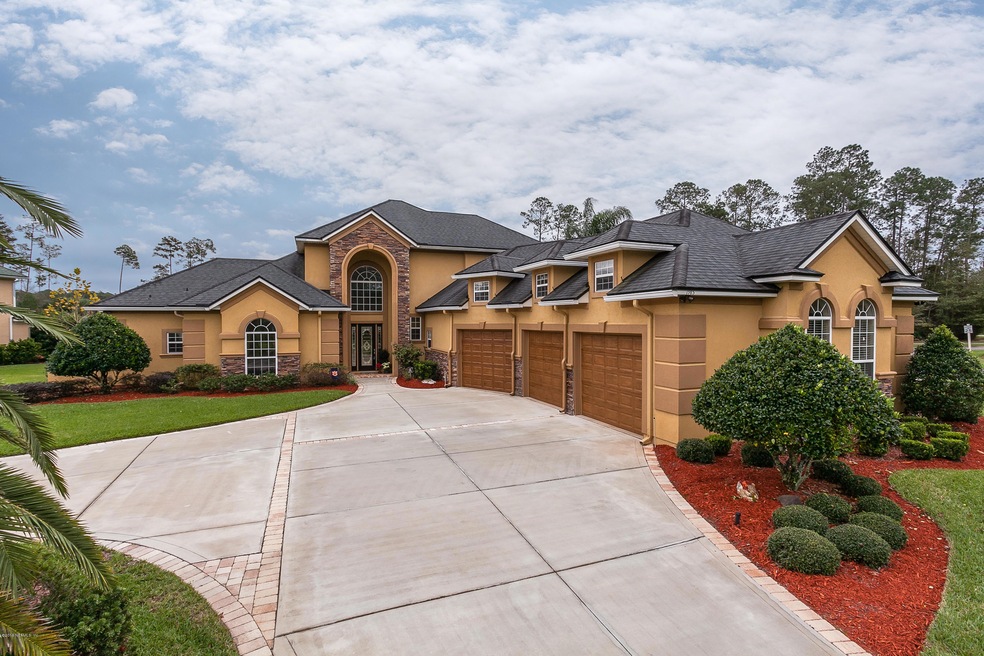 01 Front of Home
