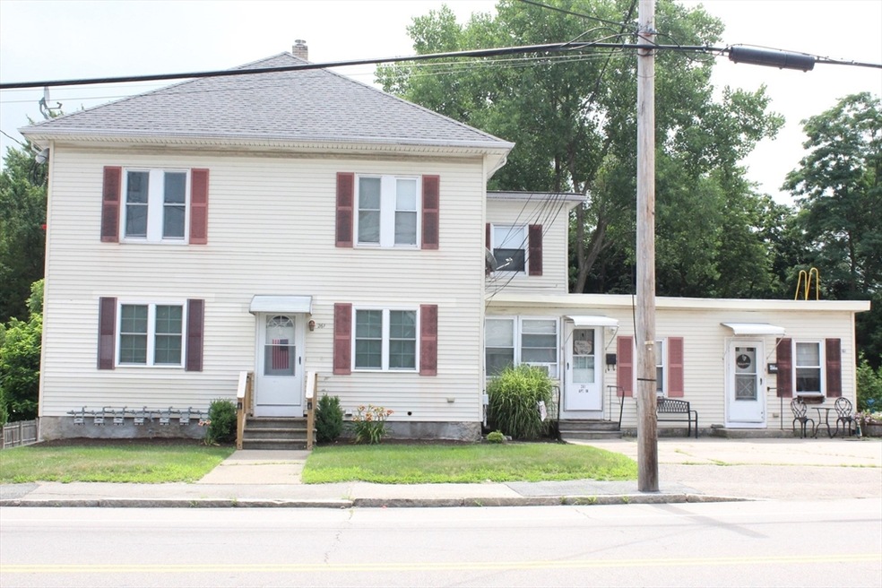 261 Pulaski Blvd unit B, Bellingham, MA 02019 - photo 1