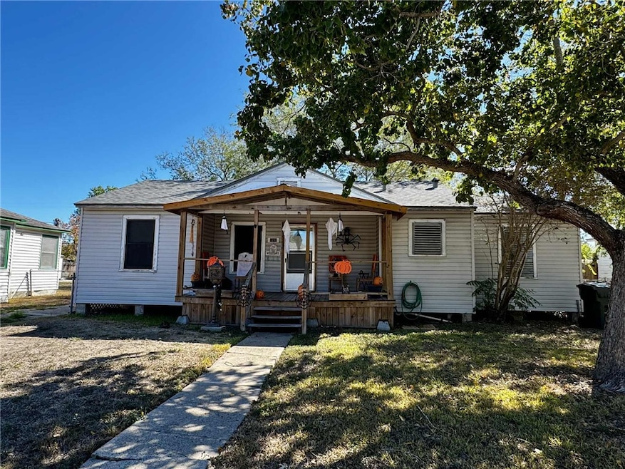 1230 Brentwood Dr, Corpus Christi, TX 78404 - photo 1