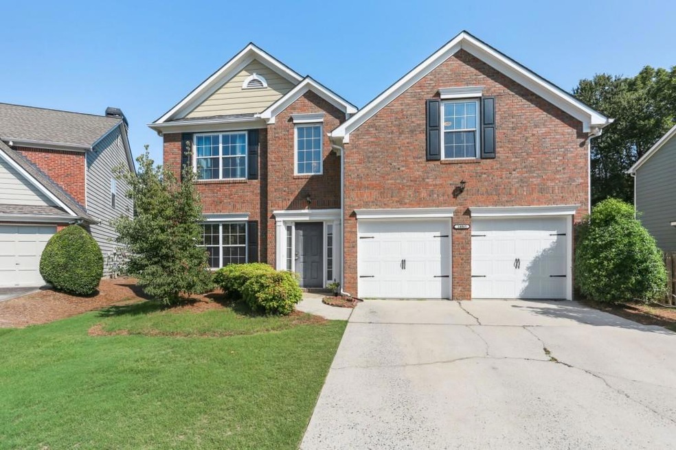 14065 Crabapple Lake Dr, Roswell, GA 30076 - photo 1