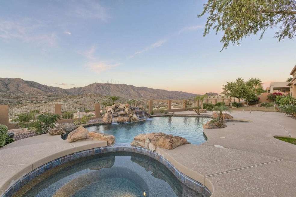 Pool/Spa...Views, Views, Views!