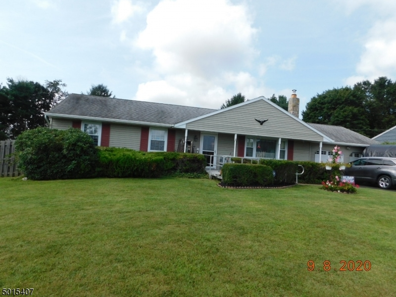 19 Whites Rd, Washington, NJ 07882 - photo 1