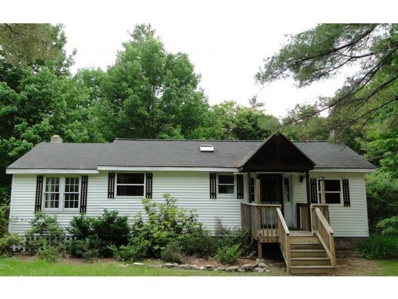 106 Walsh Rd, Sanbornville, NH 03872 - photo 1