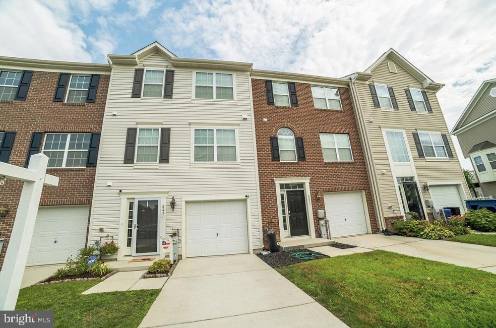 8431 Stansbury Lake Dr, Baltimore, MD 21222 - photo 1