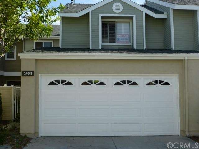 Front of house - exteriors recently painted!