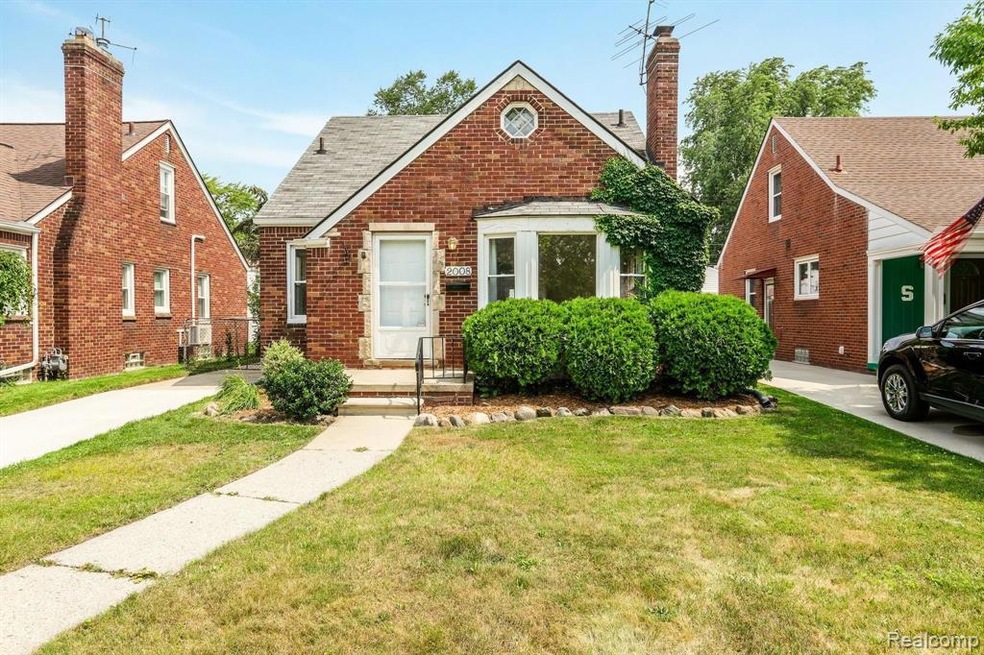 2-web-or-mls-2008 Lennon Street Grosse Pointe Wood